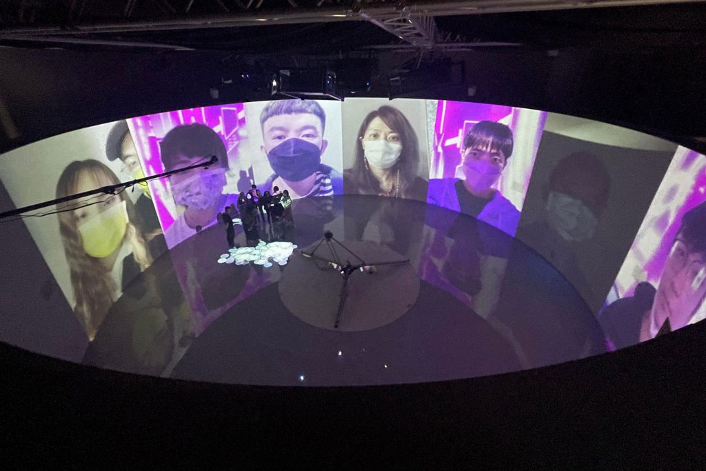 e-136_安藤英由樹、陳依純、羅禾淋_你的肢體笑顏 將是我的全部_2021-2022-02