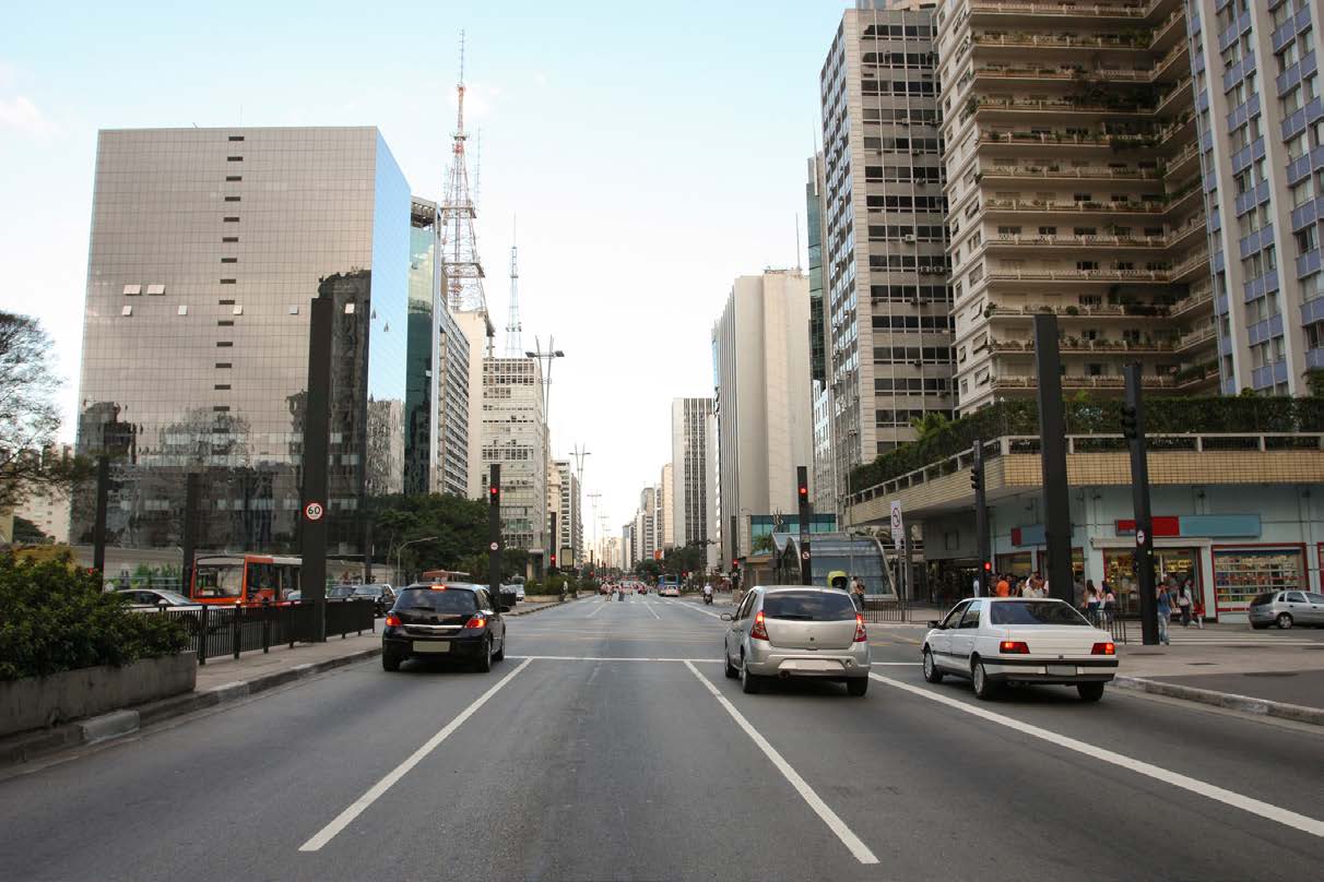 c-10_袁廣鳴_扁平世界_2024-02